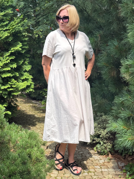 Sukienka STEFFI BEŻOWA